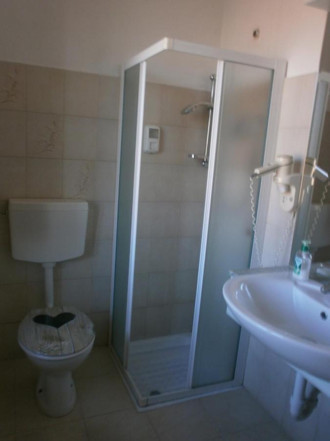 Albergo Vecchio Pavone Borgaro Torinese Exterior foto